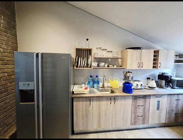 700M² SHOWROOM FOR SALE IN RUIMSIG NOORD